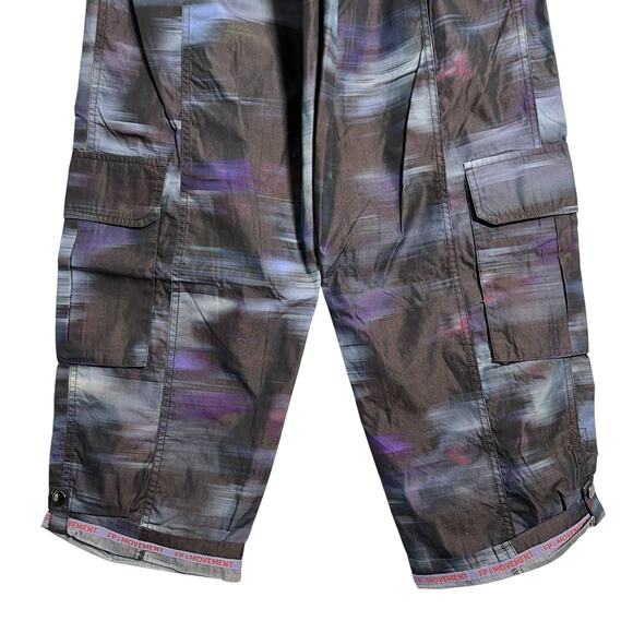 NEW FP Movement Mesmerize Me Shadow Cargo Jogger Size S Pleated Purple Pants NWT - Picture 9 of 12